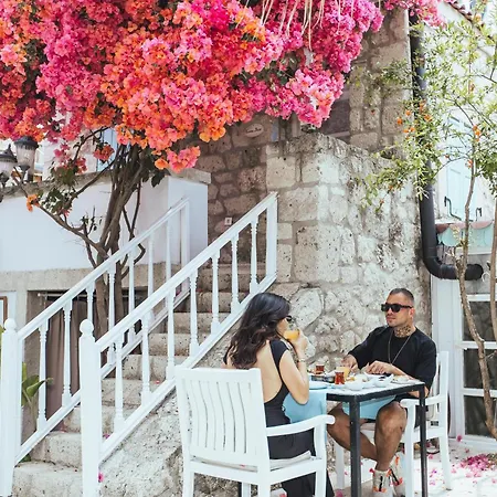 Erendira - Special Category ホテル 2*