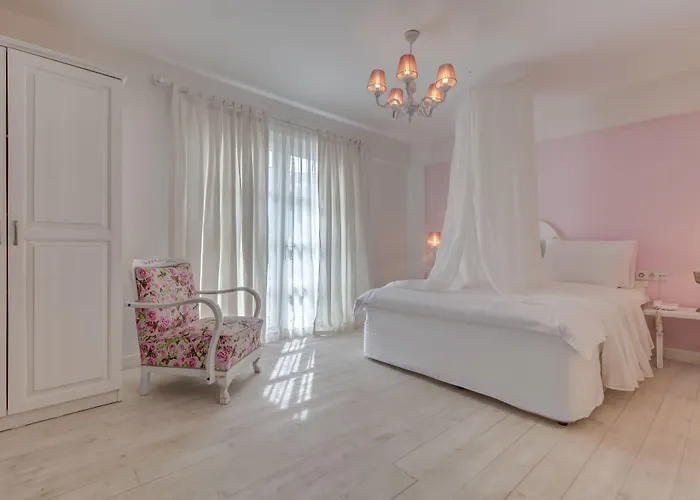 Erendira - Special Category Hotel