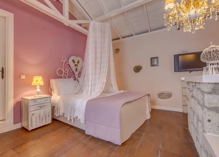 Erendira - Special Category Hotel 2*