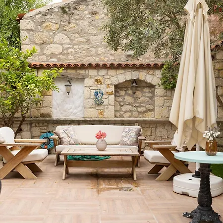 Erendira - Special Category 2* Αλακάτι