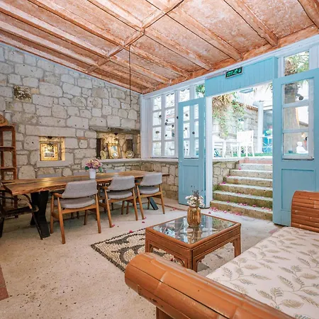 Erendira - Special Category 2* アラカティ